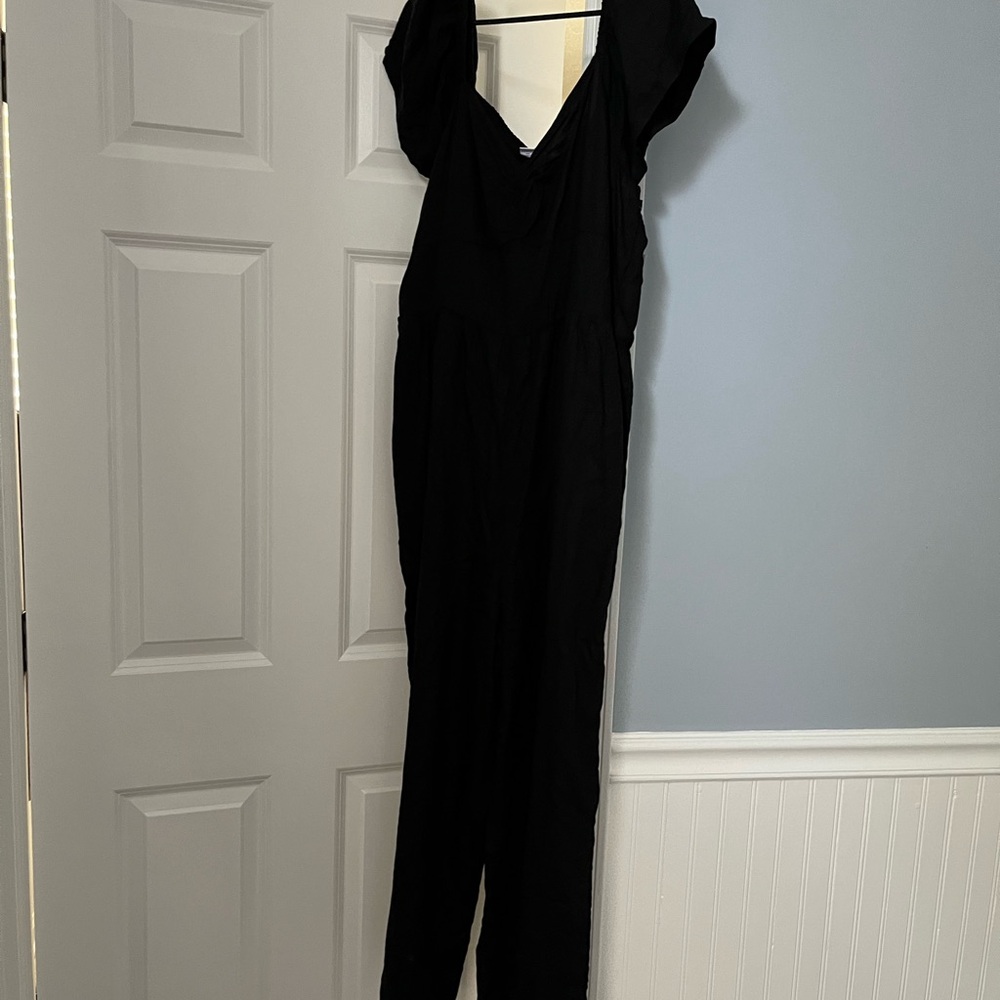 Old Navy Elegant Black Jumpsuit-NWT